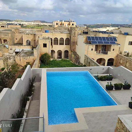 Apartment Luxury Sanap Heights With Communal Pool